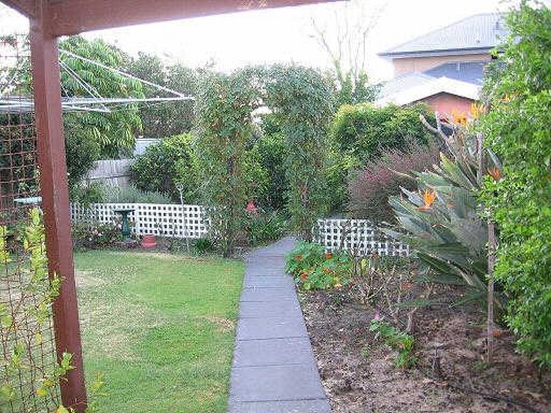 175A Kitchener Road, Alfred Cove WA 6154