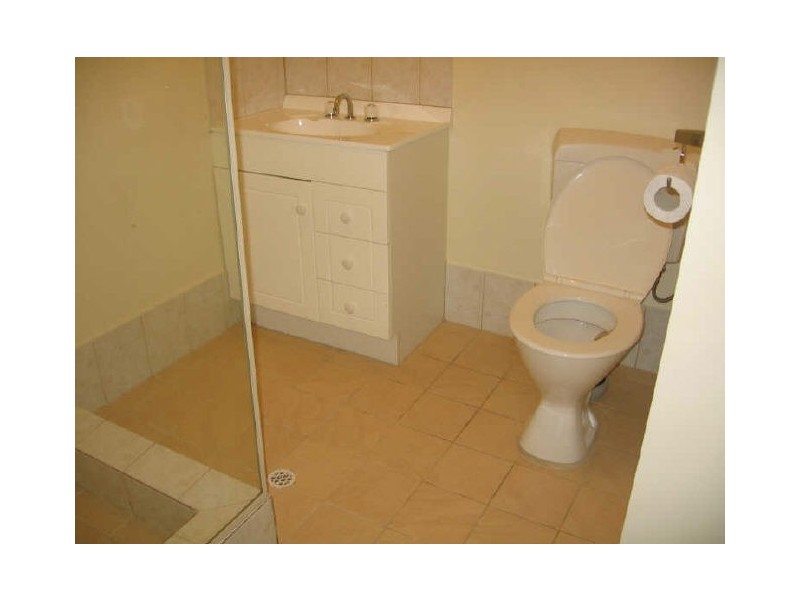 6/1 Hogarth Street, Cannington WA 6107