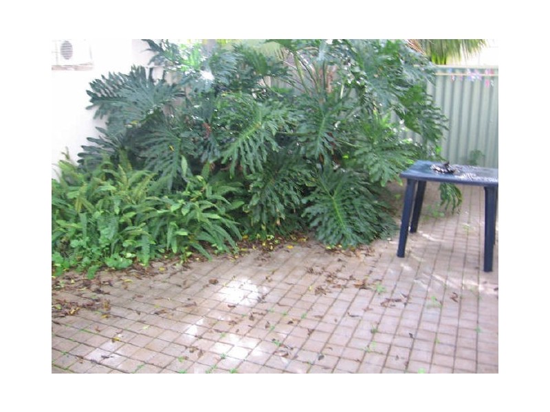 2/9 MacLeod Road, Applecross WA 6153