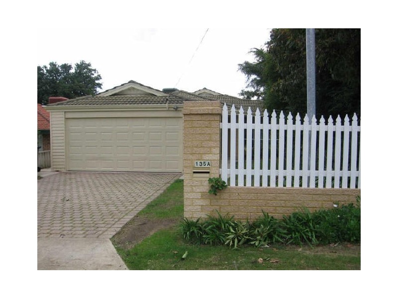 135A Reynolds Road, Mount Pleasant WA 6153