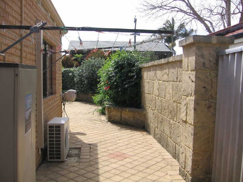 11A Batemen Road, Mount Pleasant WA 6153