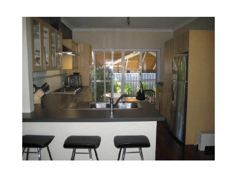 10 Tamar Street, Palmyra WA 6157