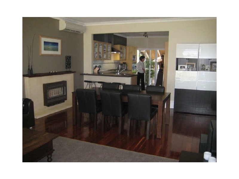 10 Tamar Street, Palmyra WA 6157