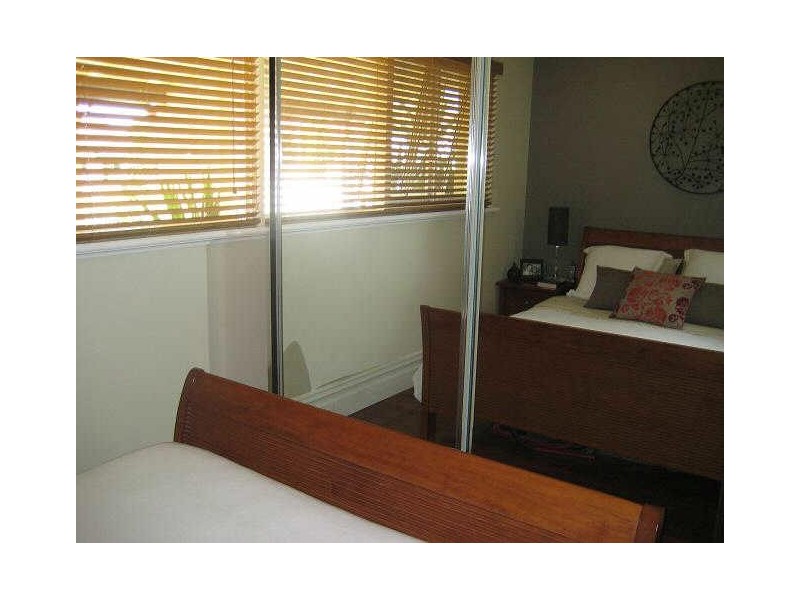 10 Tamar Street, Palmyra WA 6157