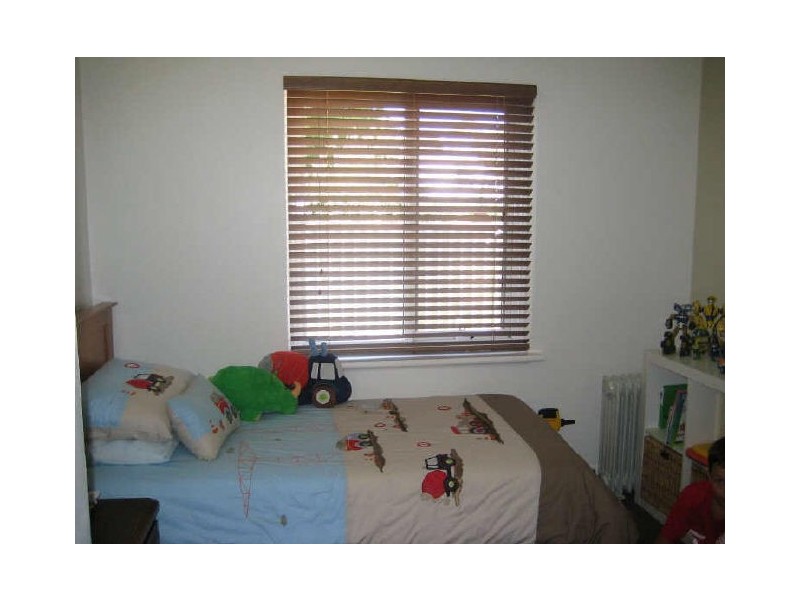 10 Tamar Street, Palmyra WA 6157