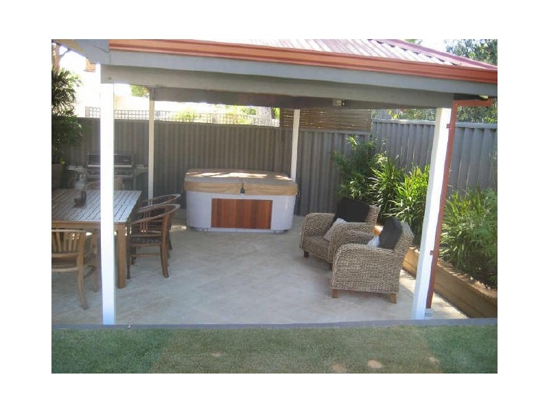 10 Tamar Street, Palmyra WA 6157