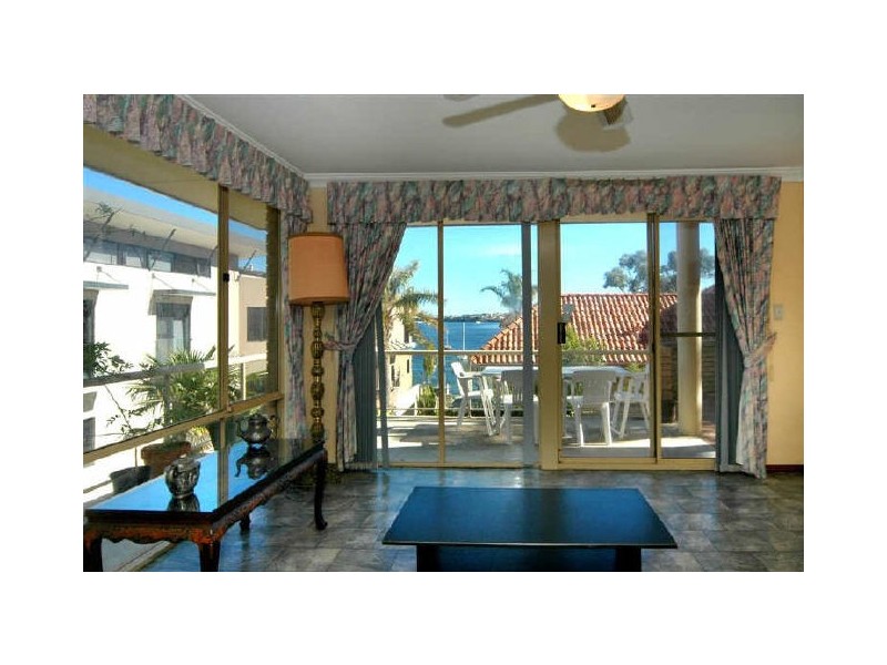 52 Blackwall Reach, Bicton WA 6157