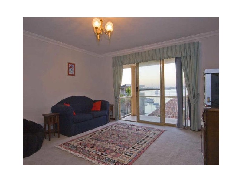 52 Blackwall Reach, Bicton WA 6157