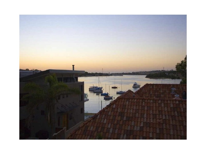 52 Blackwall Reach, Bicton WA 6157