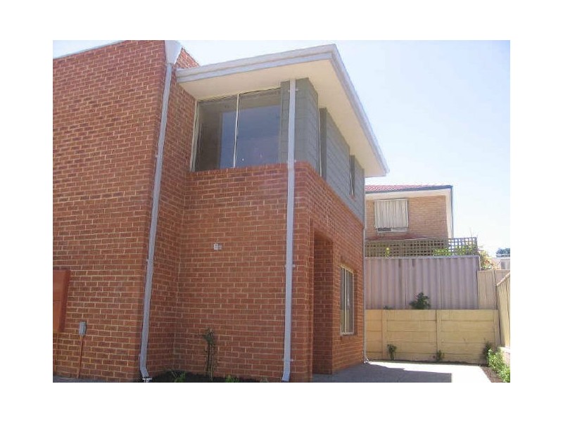 4/22 Point Walter Road, Bicton WA 6157