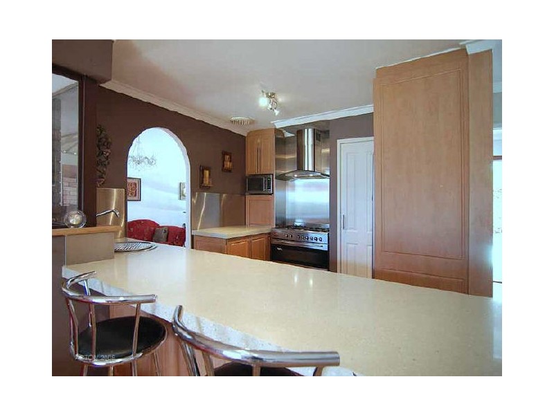 3 Strickland Court, Coogee WA 6166