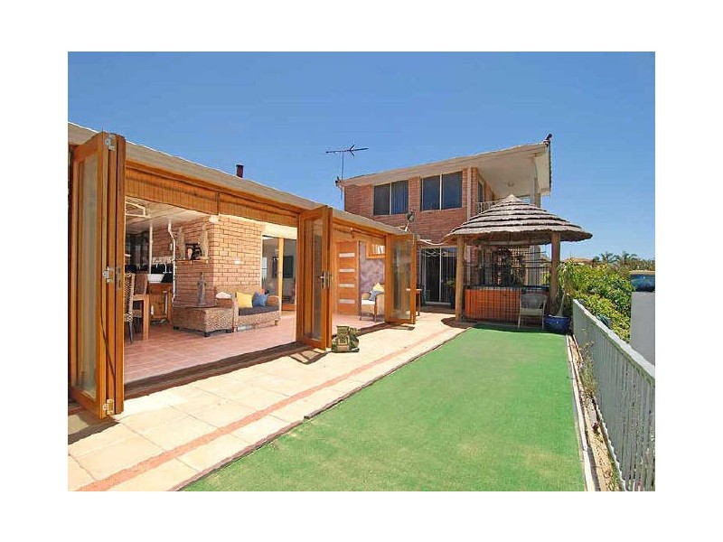 3 Strickland Court, Coogee WA 6166