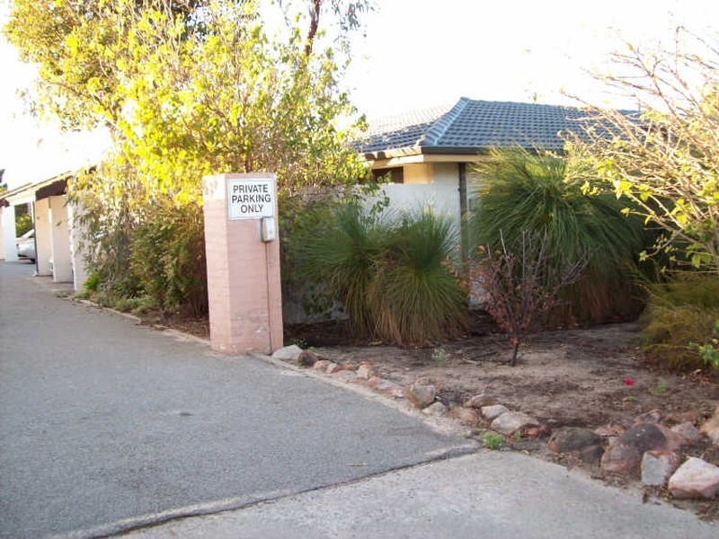 13/56 Money Road, Melville WA 6156