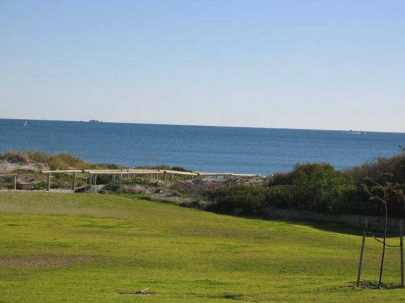 3 Rockingham Road, Hamilton Hill WA 6163