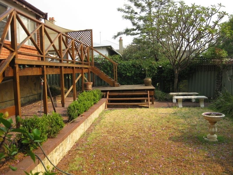 12 Birdwood Circus, Bicton WA 6157