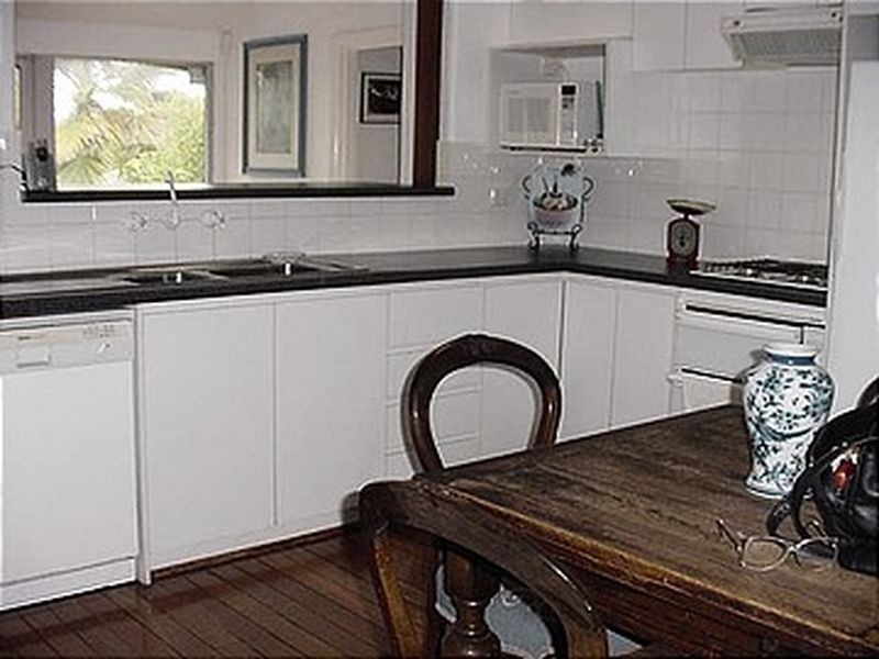 112 Todd Avenue, Como WA 6152