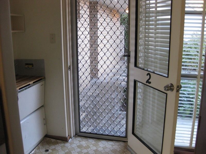 UNIT 2, 70 MATHESON ROAD, Applecross WA 6153