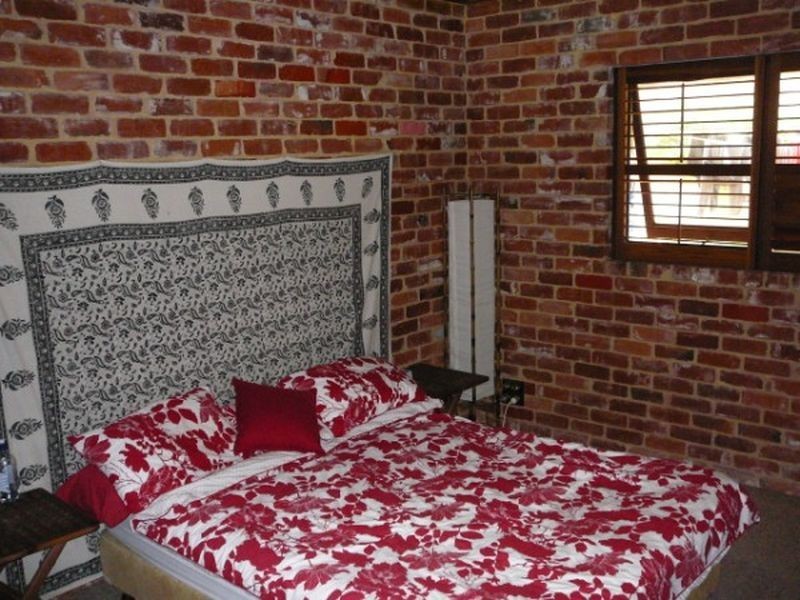 66 Thompson Road, North Fremantle WA 6159