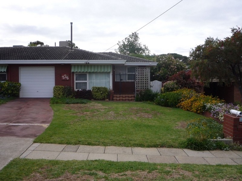 32D HOPE STREET, Palmyra WA 6157