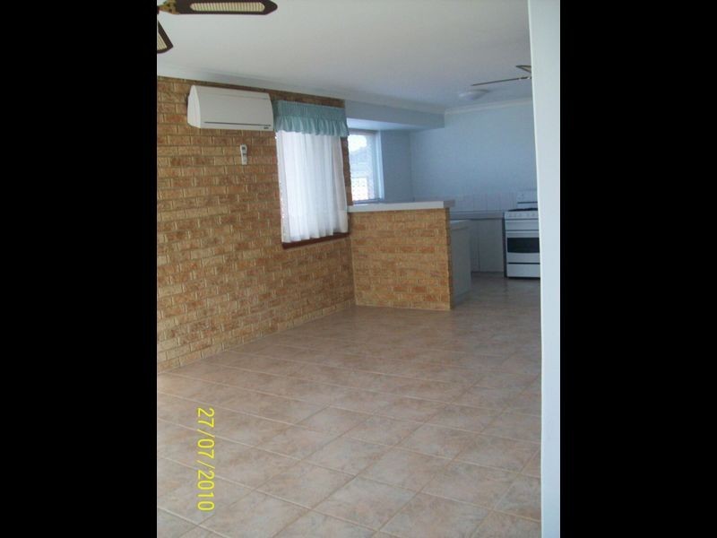 1/8 HAMMAD STREET, Palmyra WA 6157