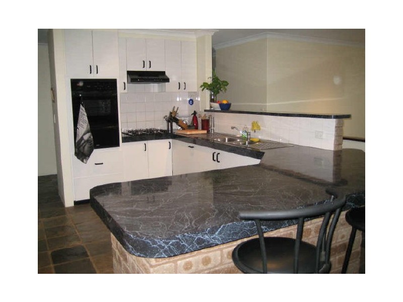 105 Zenobia Street, Palmyra WA 6157