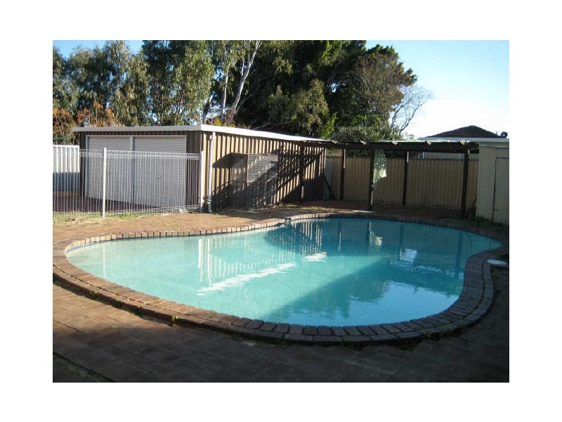 19 Bolas Court, Myaree WA 6154