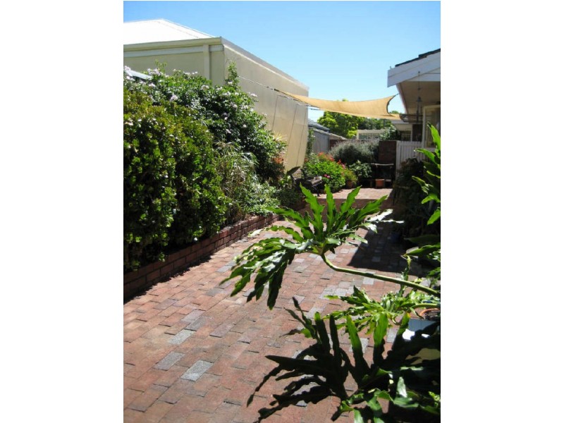 5/72 Waddell Road, Bicton WA 6157