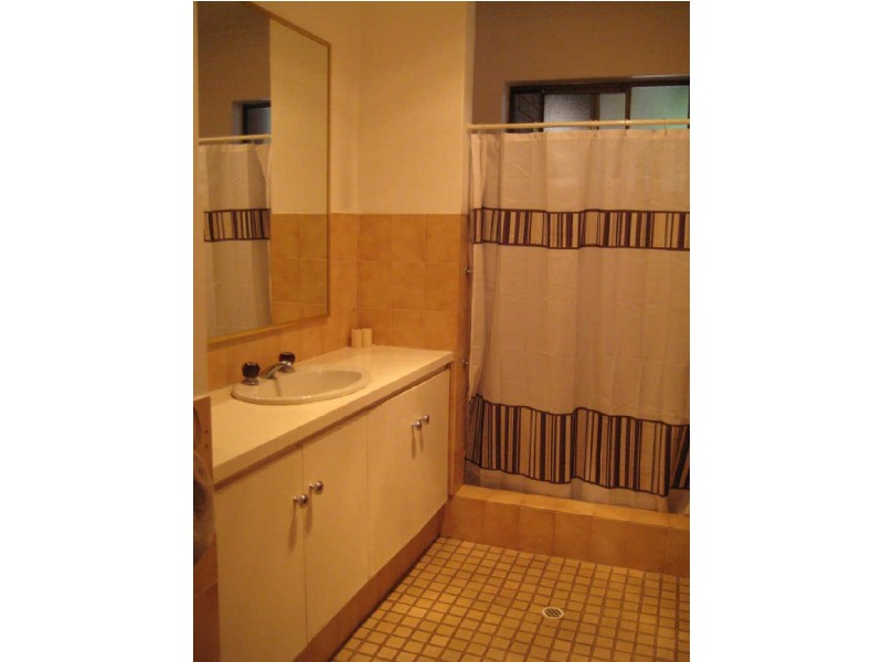 2/62-64 Parkside Avenue, Mount Pleasant WA 6153