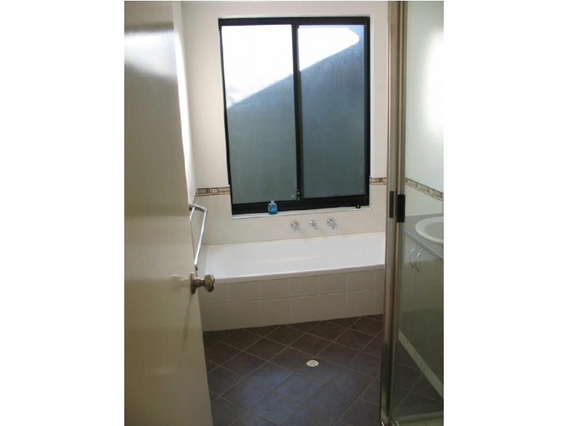 32 Freycinet Circuit, Aubin Grove WA 6164