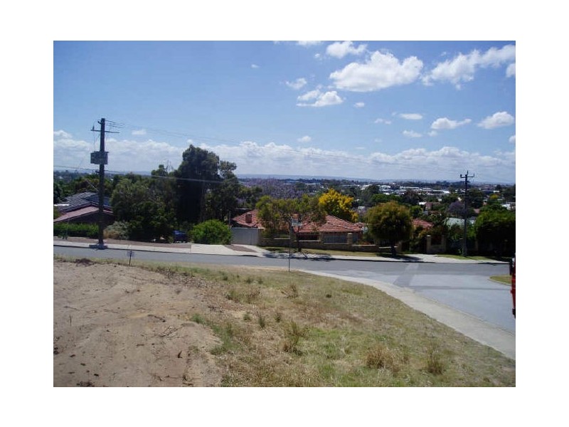 53 Williams Road, Melville WA 6156