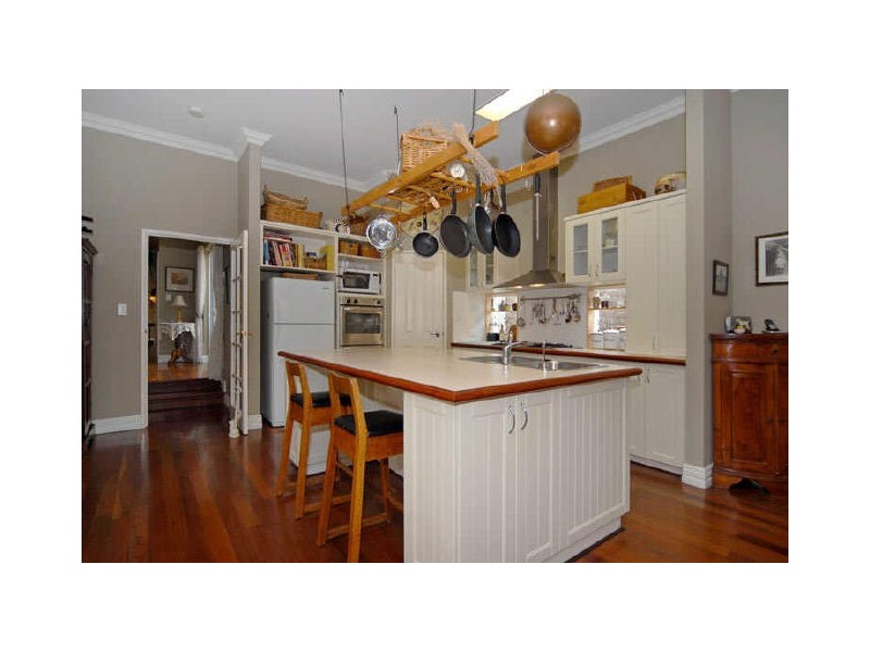 13 Clements Road, Booragoon WA 6154