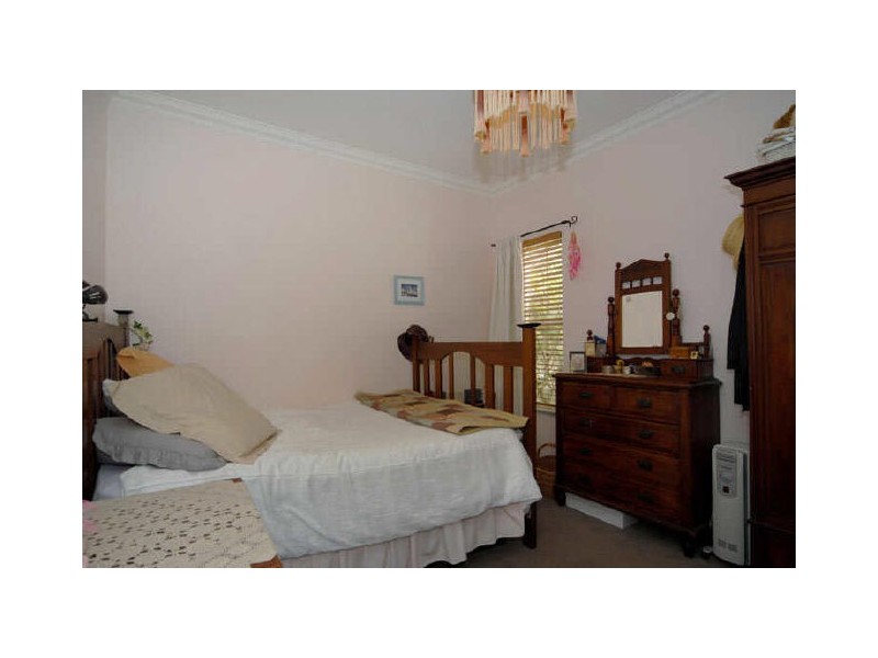 13 Clements Road, Booragoon WA 6154