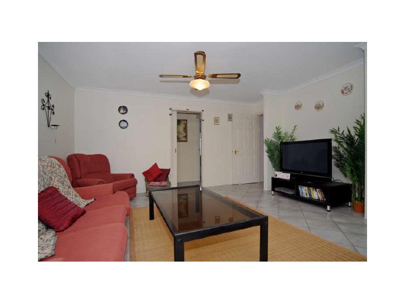 35 Garden Road, Spearwood WA 6163