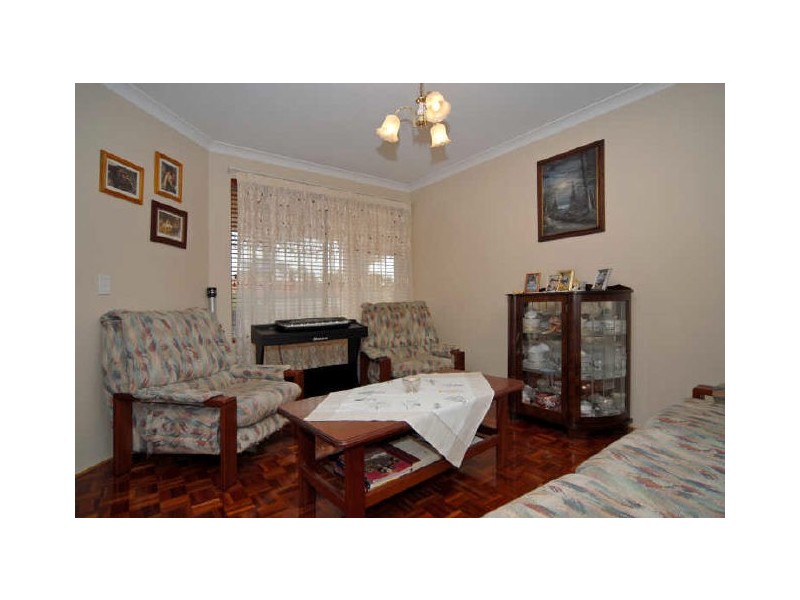 35 Garden Road, Spearwood WA 6163