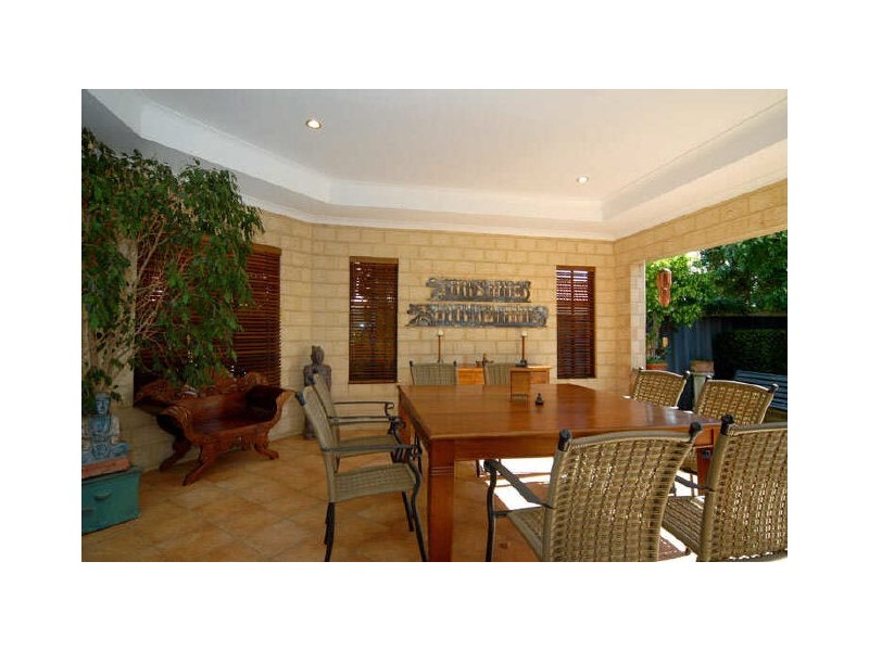 103 Peterborough Circle, Murdoch WA 6150