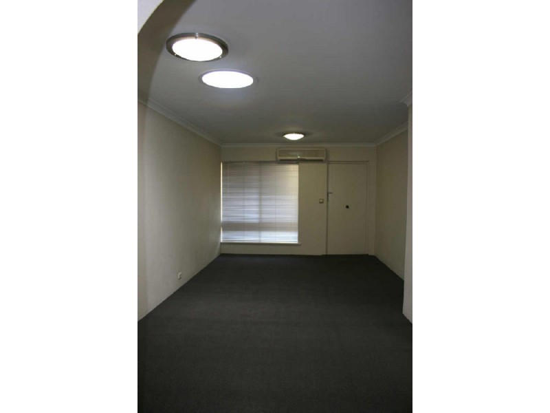 1/297 Preston Point Road, Bicton WA 6157