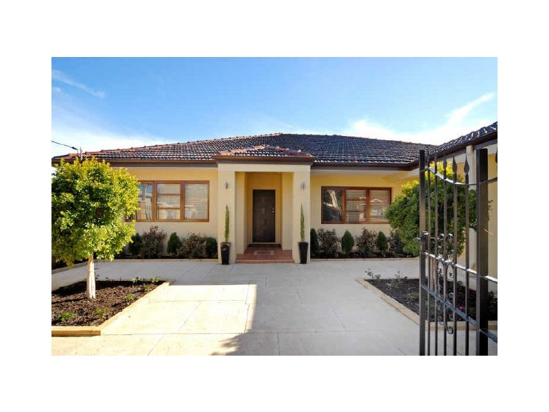 40 Strickland Road, Ardross WA 6153