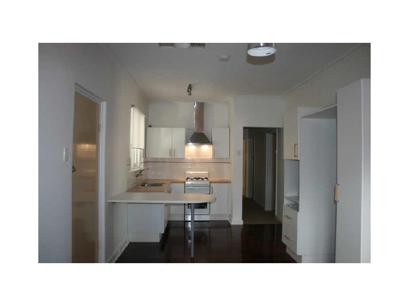 90 North Lake Road, Myaree WA 6154
