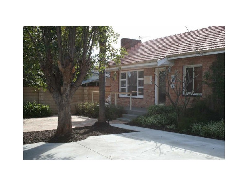 90 North Lake Road, Myaree WA 6154