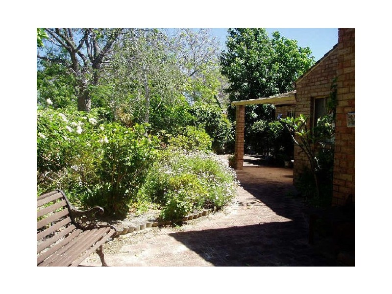 1/18 MacLeod Road, Applecross WA 6153