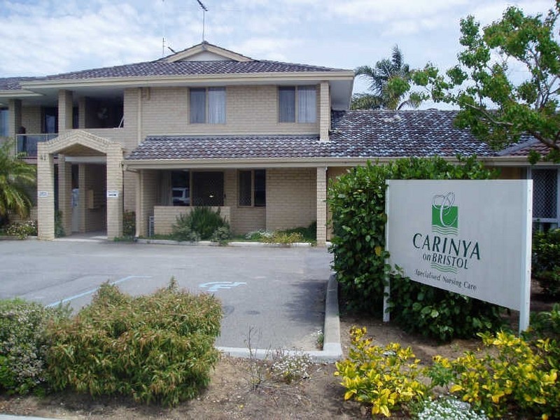 2/41 Bristol Avenue, Bicton WA 6157