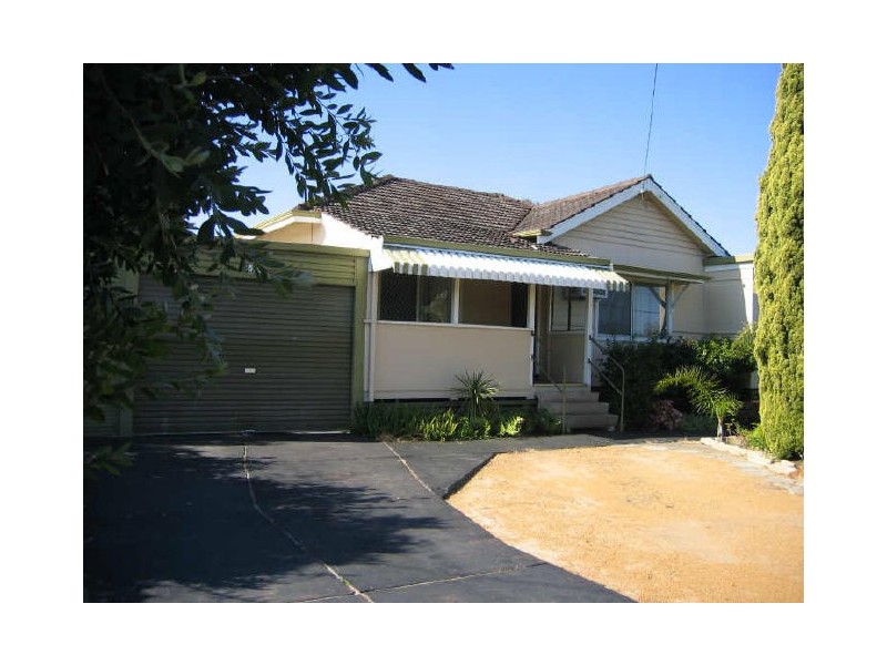 52 Garling Street, Willagee WA 6156
