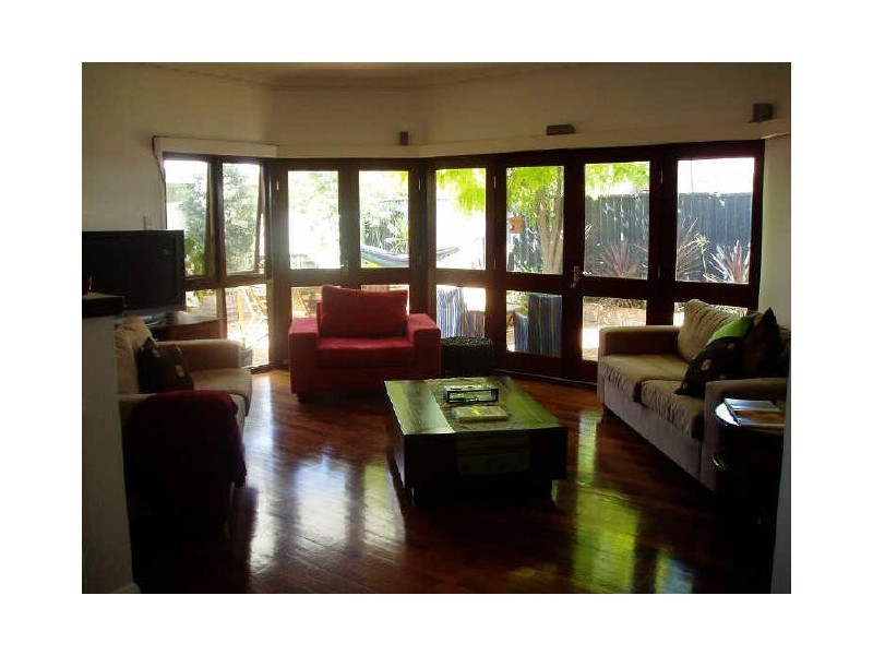 1 Galloway Street, Attadale WA 6156