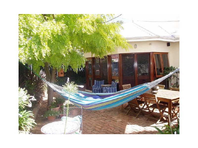 1 Galloway Street, Attadale WA 6156