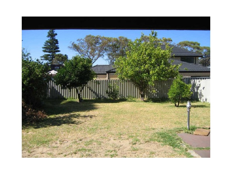 7 Montgomery Street, Beaconsfield WA 6162