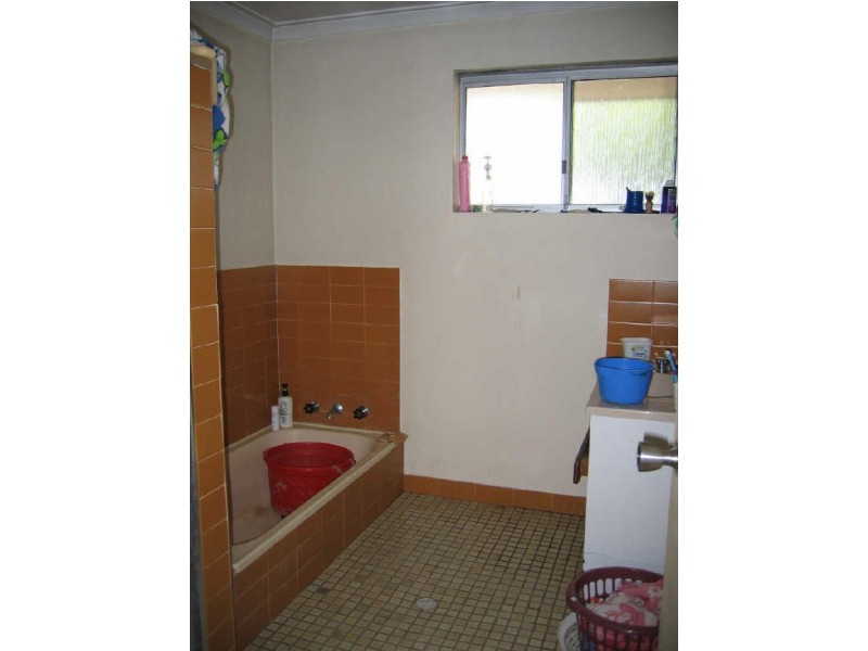 7 Montgomery Street, Beaconsfield WA 6162