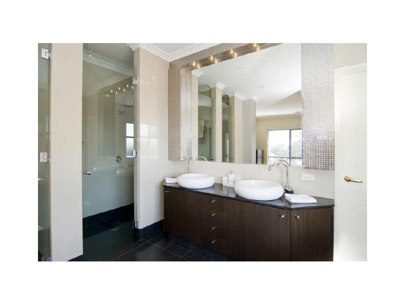 94 Wichmann Road, Attadale WA 6156