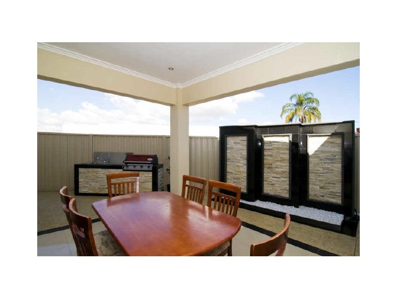 94 Wichmann Road, Attadale WA 6156