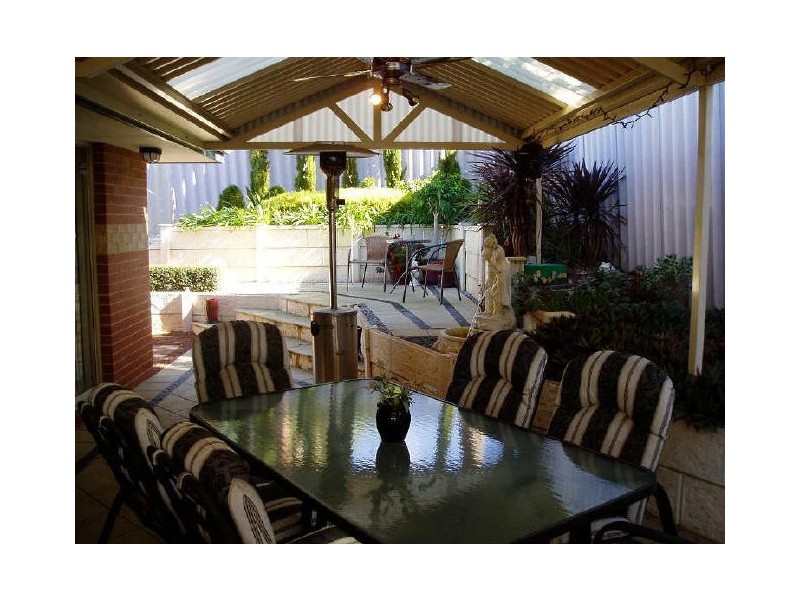 49A Williams Road, Melville WA 6156