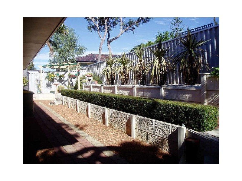 49A Williams Road, Melville WA 6156